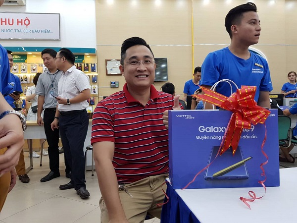 trả hàng Note9 tại Viettel Store 1 Galaxy