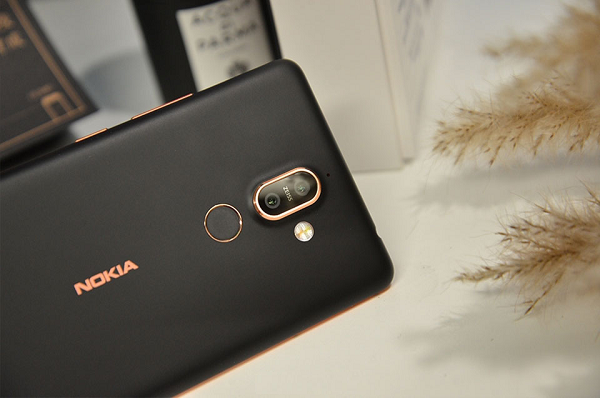 Giá bán Nokia 7 