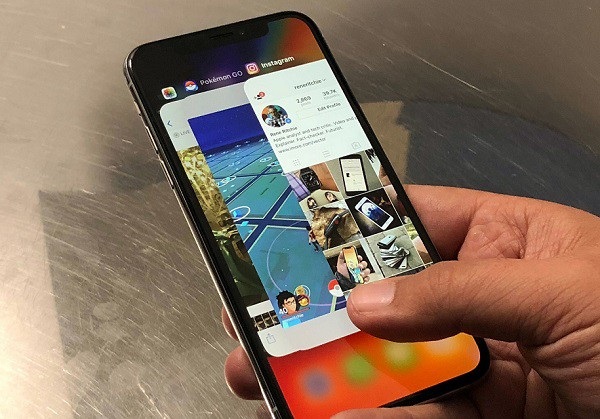 Tính năng vuốt của iPhone X tỏ ra khá tiện dụng và được yêu thích Tính năng vuốt của iPhone X tỏ ra khá tiện dụng và được yêu thích
