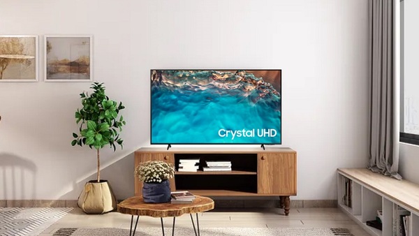 Smart Tivi Samsung UHD 4K 43 inch UA43BU8000KXXV phù hợp nhiều không gian